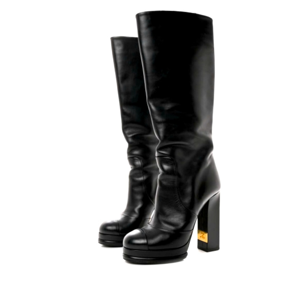 CHANEL 
Calfskin Knee High Boots EU 39 C Black